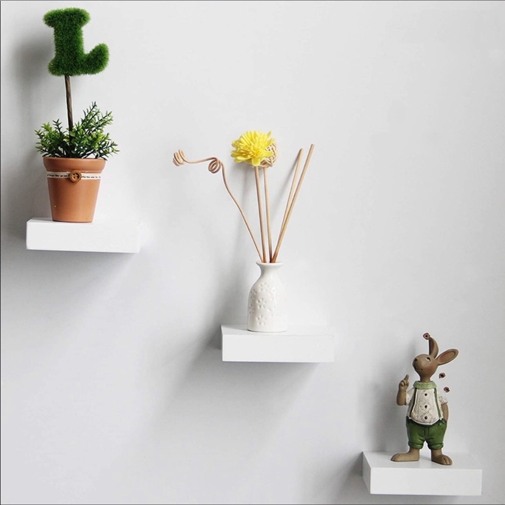 Set of 3 Decorative  white floating Shelves